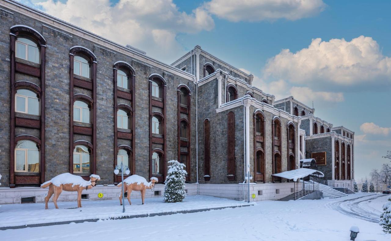 Qafqaz Karvansaray Hotel Qabala Extérieur photo