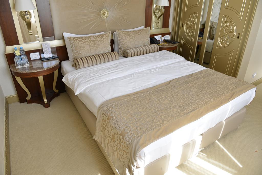 Qafqaz Karvansaray Hotel Qabala Extérieur photo