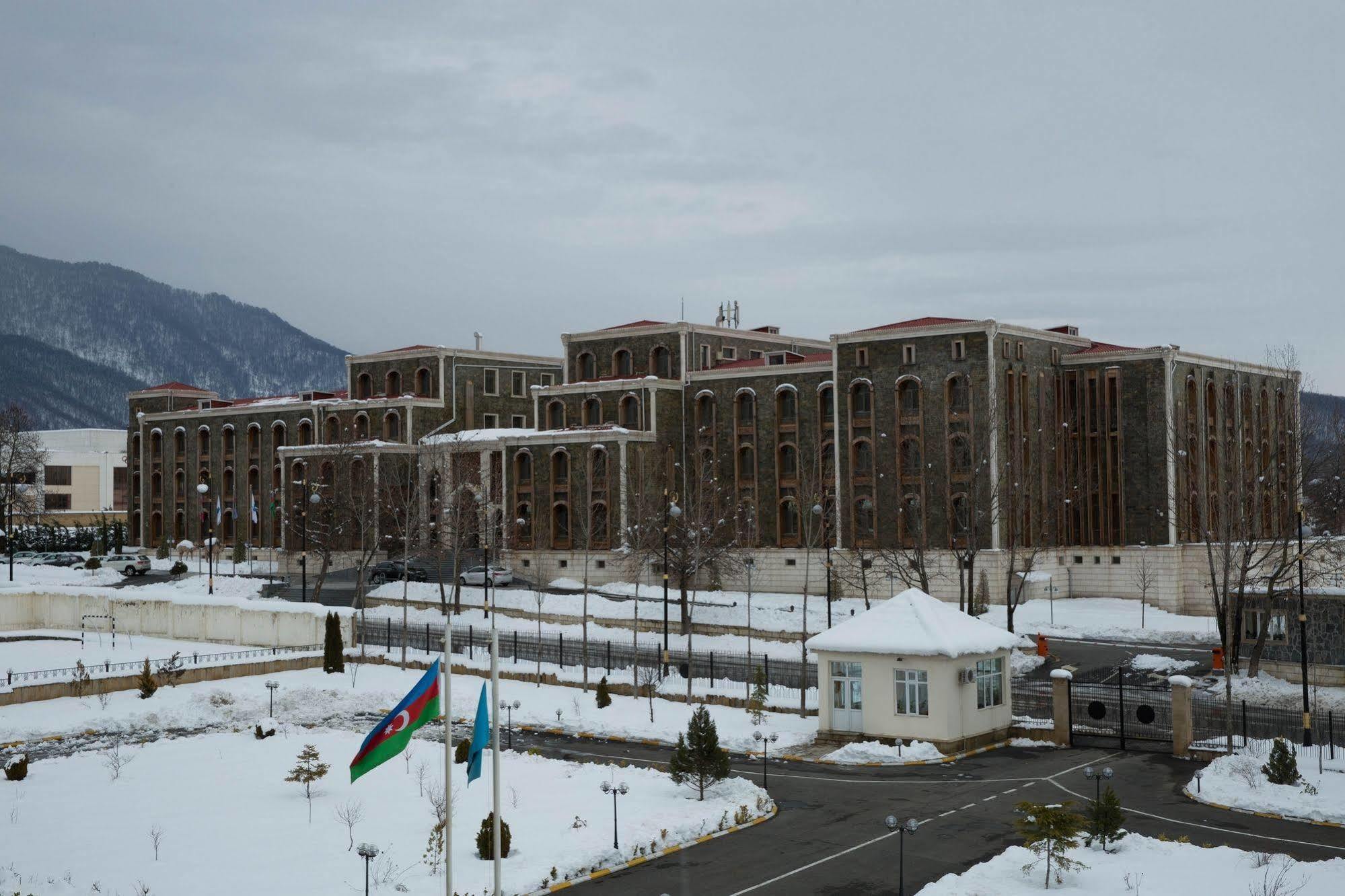 Qafqaz Karvansaray Hotel Qabala Extérieur photo