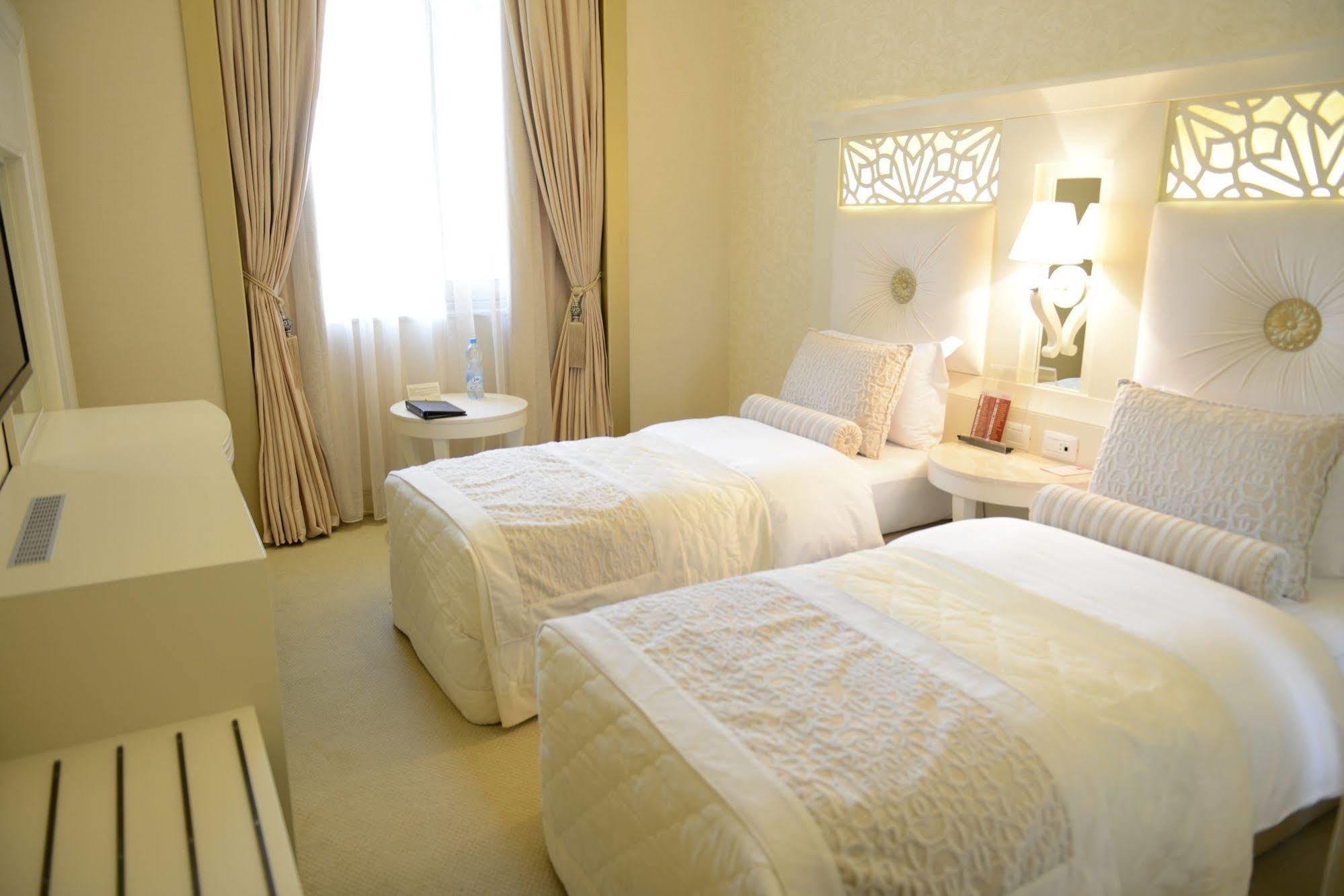 Qafqaz Karvansaray Hotel Qabala Extérieur photo