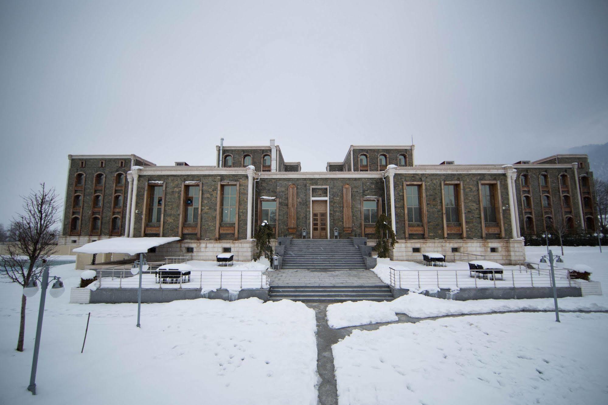 Qafqaz Karvansaray Hotel Qabala Extérieur photo